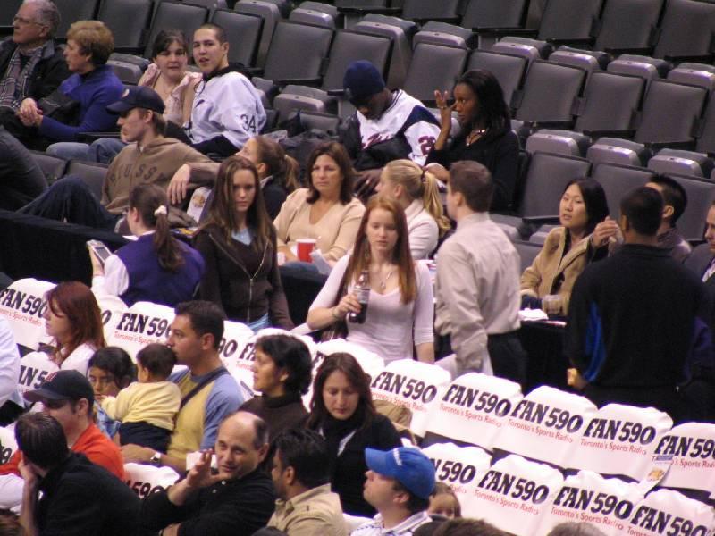 Raptors - 02.04.2005 134.jpg